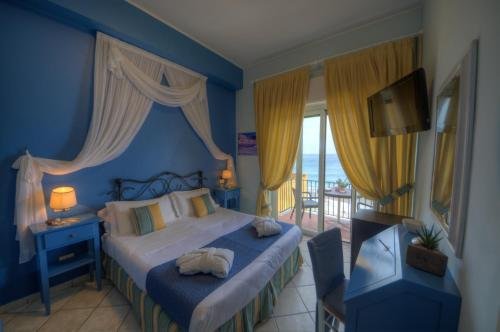 Фото Hotel Albatros Varigotti