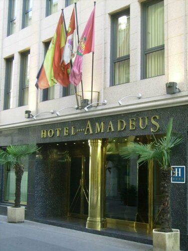 Гостиница Hotel Amadeus в Вальядолиде