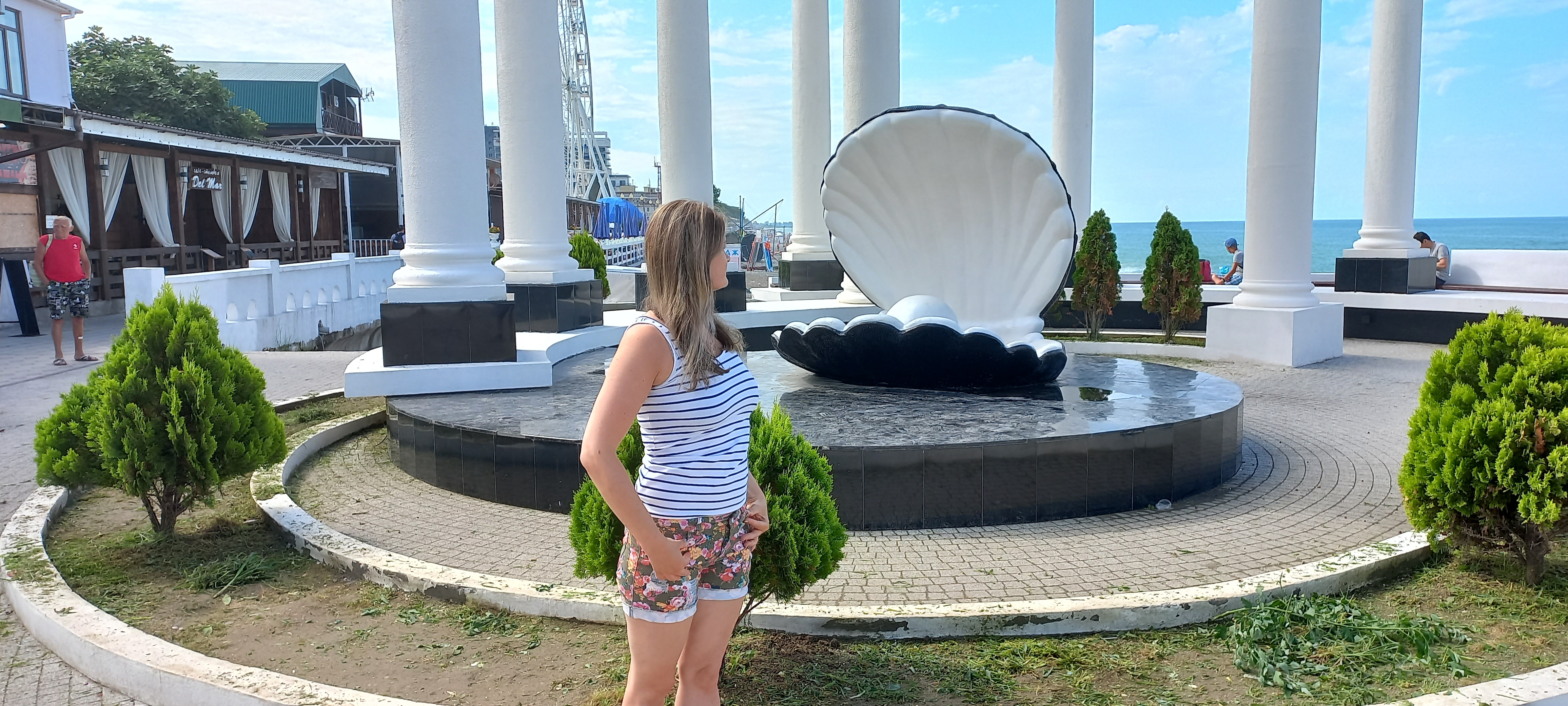 Фото Grand Hotel Gagra