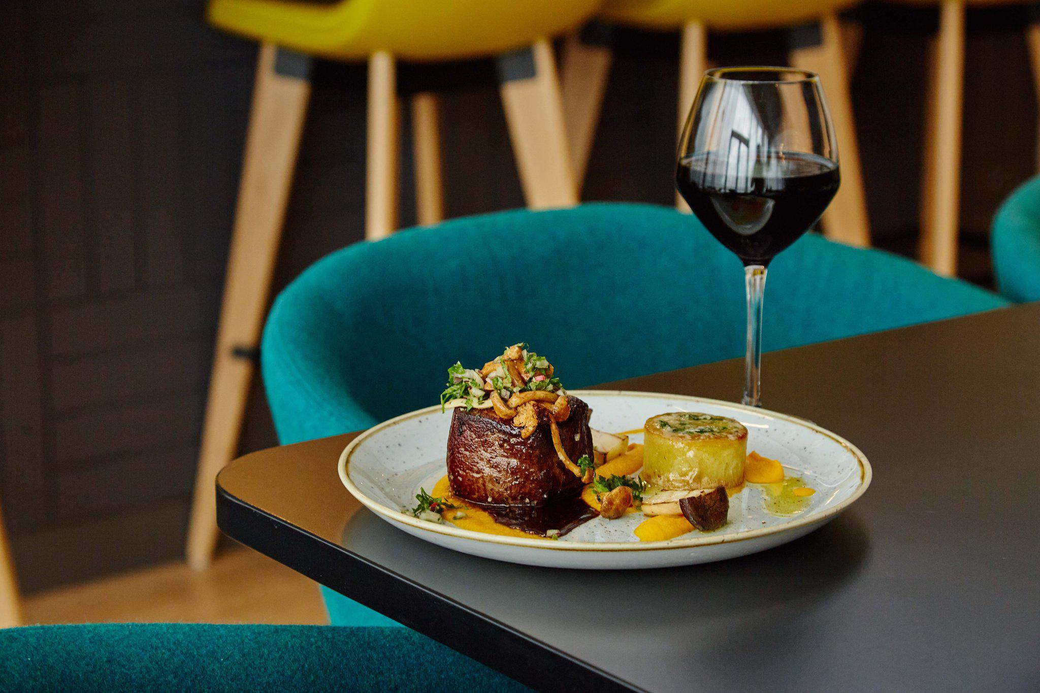 Фото 158242913888