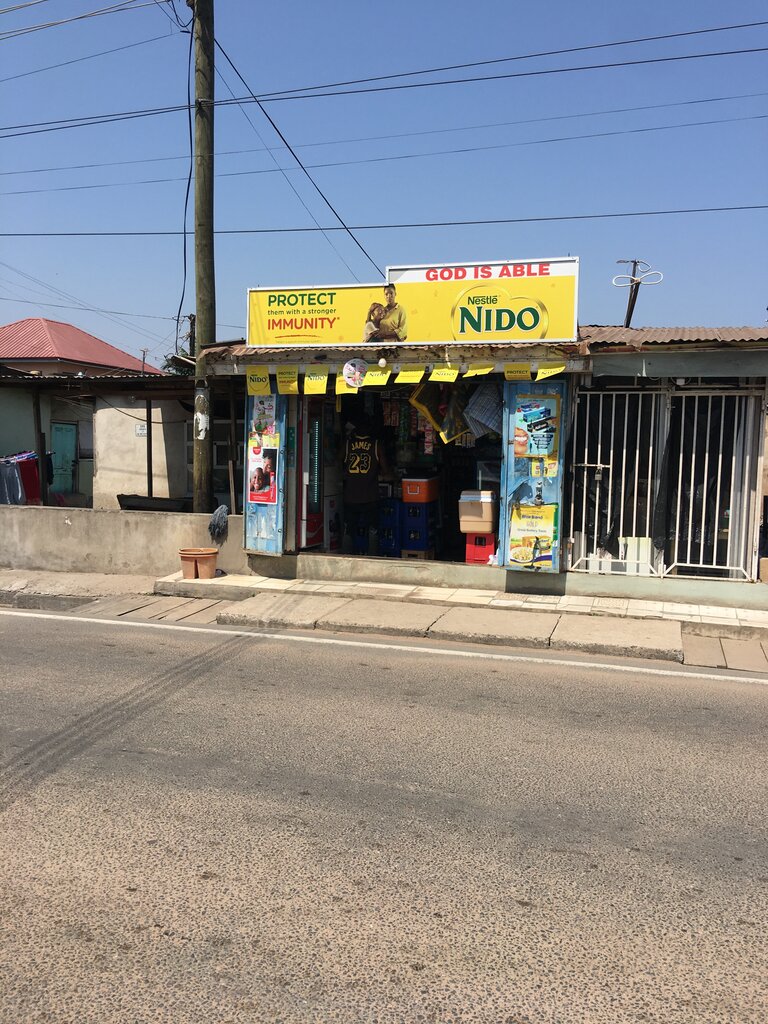 Grocery God is able, Accra, photo