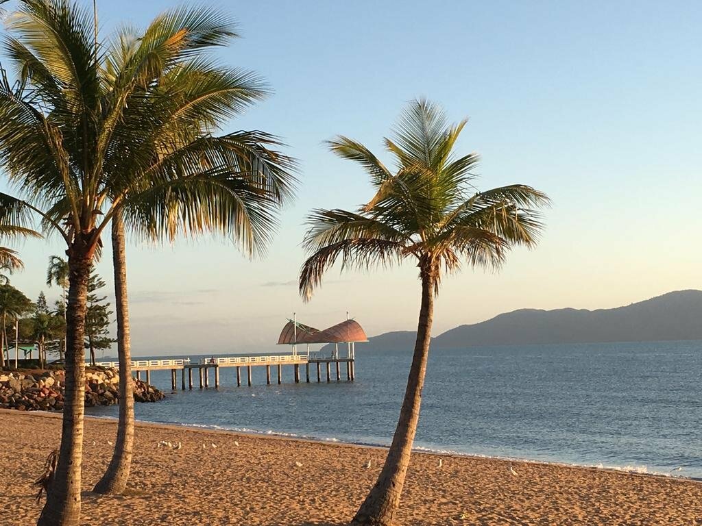 Hotel Cascade Motel In Townsville, Queensland, photo