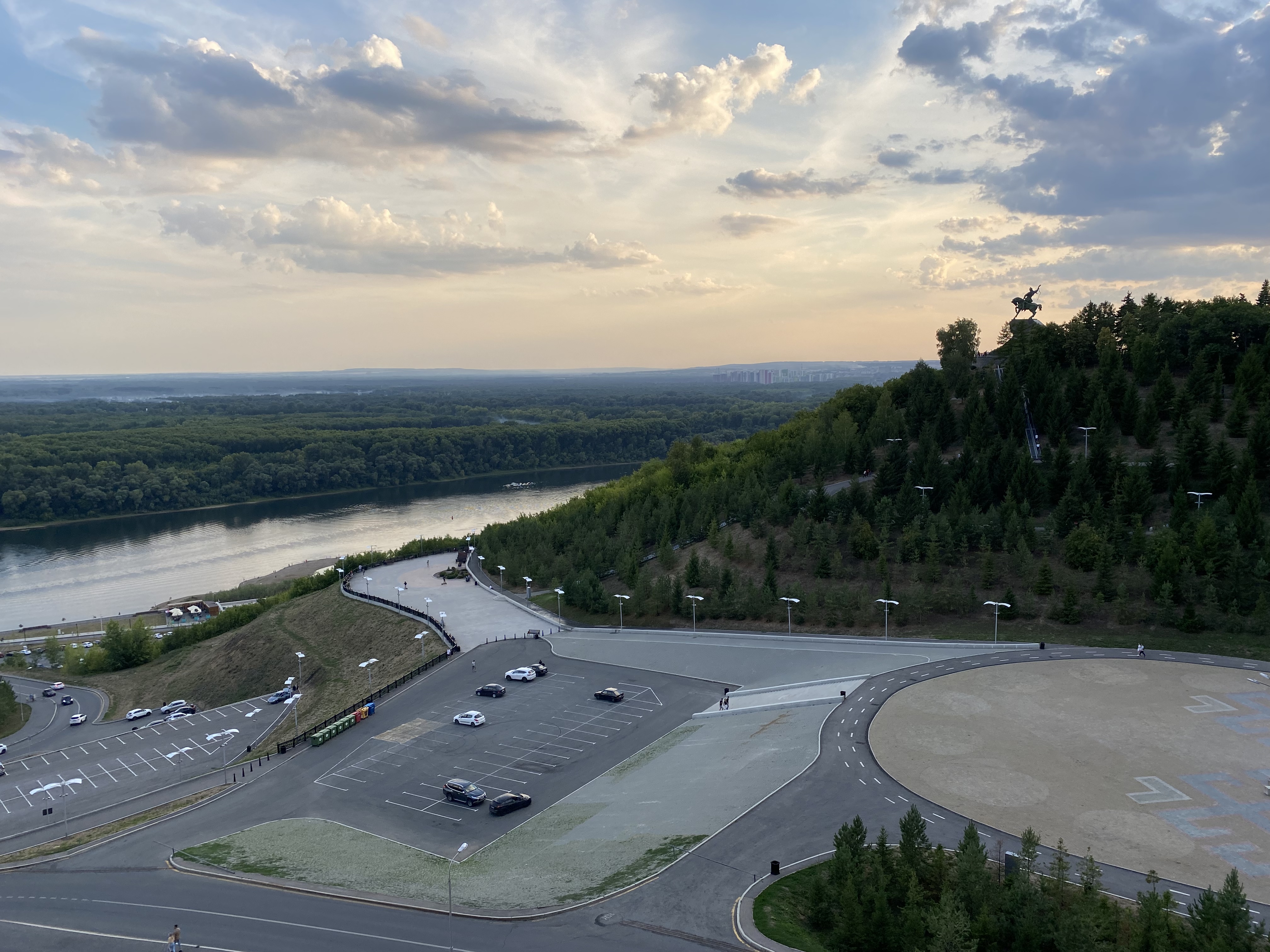 Фото Hills Garden