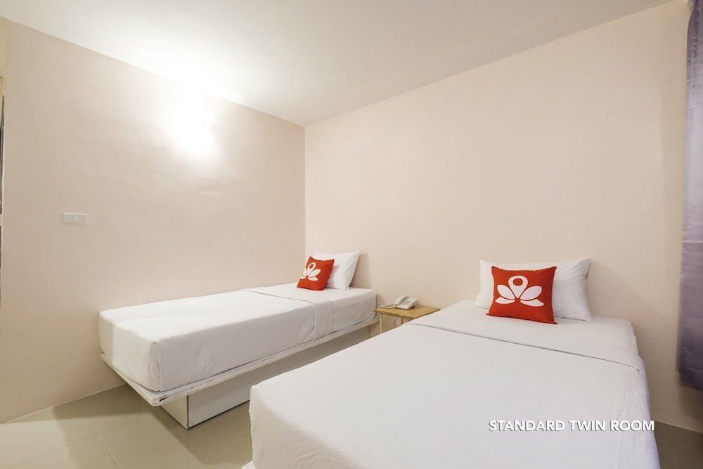 Фото Bird Room Hotel - Pratunam