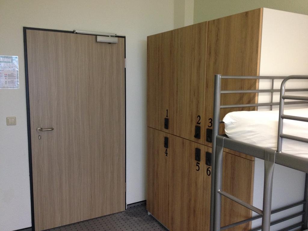 Фото Airport Hostel