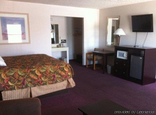 Фото Americas Best Value Inn Alpine