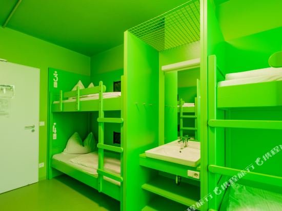 Фото Jugendherberge Oberammergau