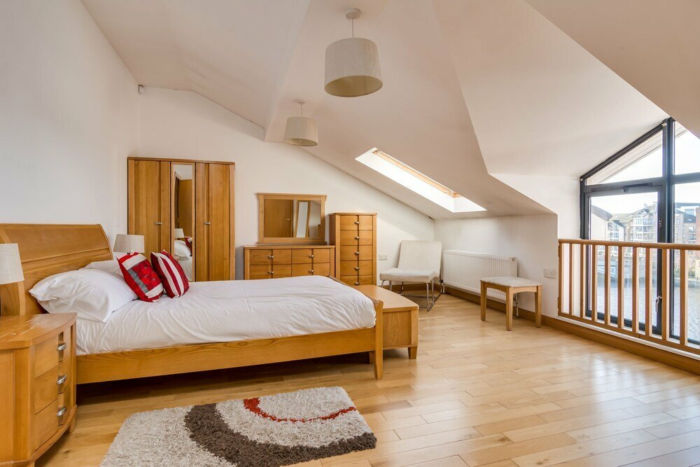 Hotel Pottingers Quay, County Antrim, photo