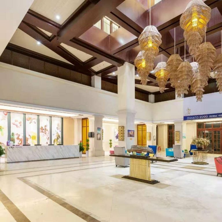 Гостиница Lavande Hotel Haikou Binhai Avenue в Хайкоу