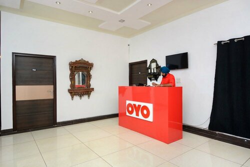 Гостиница Oyo 31031 Ds Royal Guest House в Лудхияне