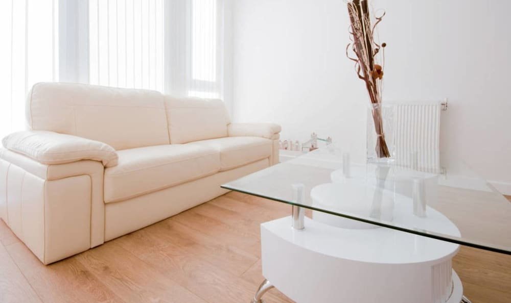Фото Bright 1br Flat - 10 min Canary Wharf