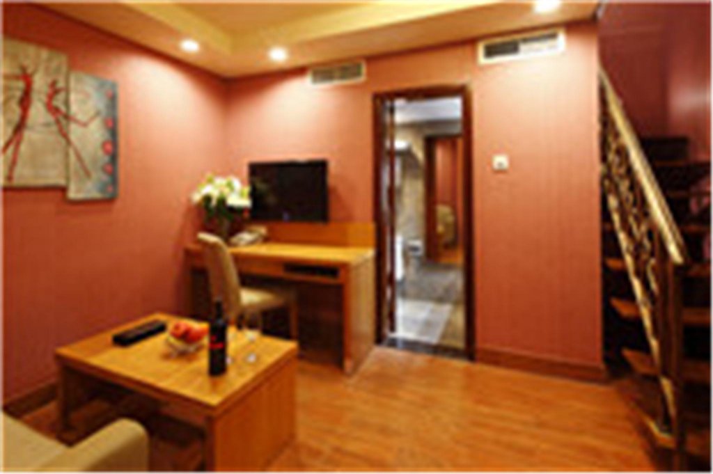 Фото Guangzhou Royal Garden Hotel