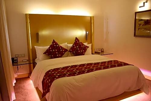 Фото Grand Mercure Urumqi Hualing