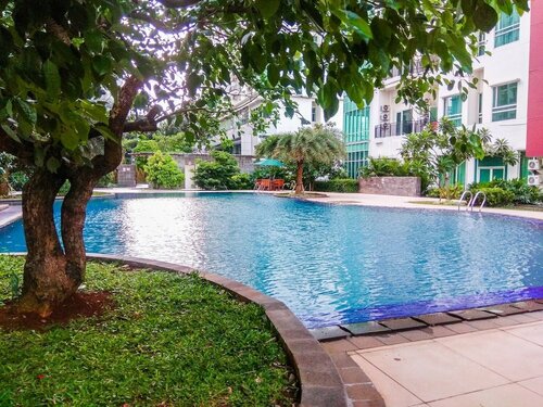 Гостиница Fully Furnished Apartment with Comfortable Design 1br Woodland Park Residence в Джакарте