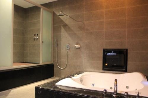 Фото Mooncolor Motel