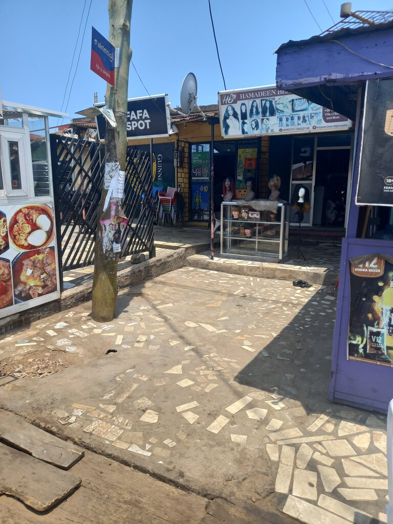 Beauty salon Hamadeen, Accra, photo