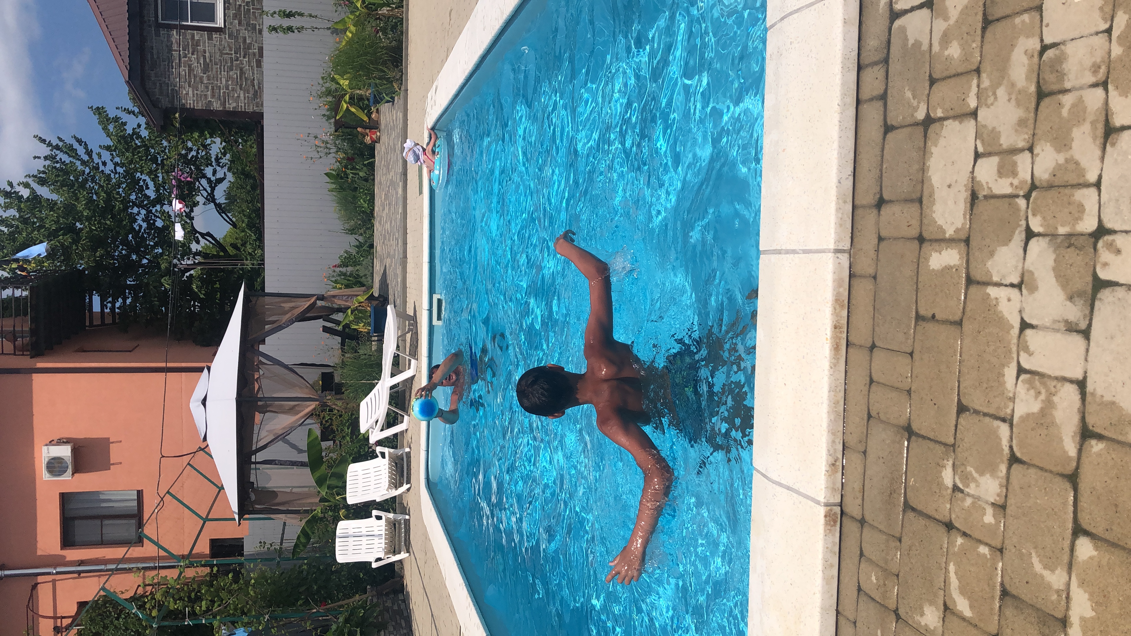 Фото Альтитюд