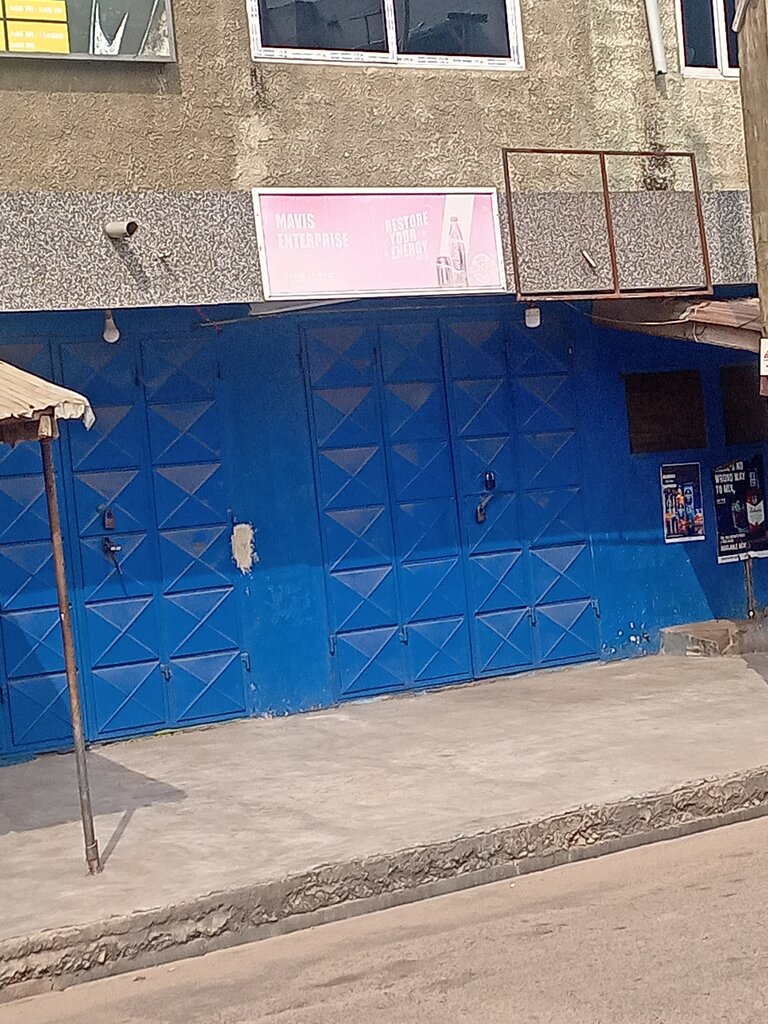 Non-alcoholic beverages Mavis enterprise, Accra, photo