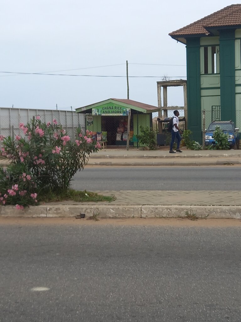 Grocery Rena rice and more, Accra, photo