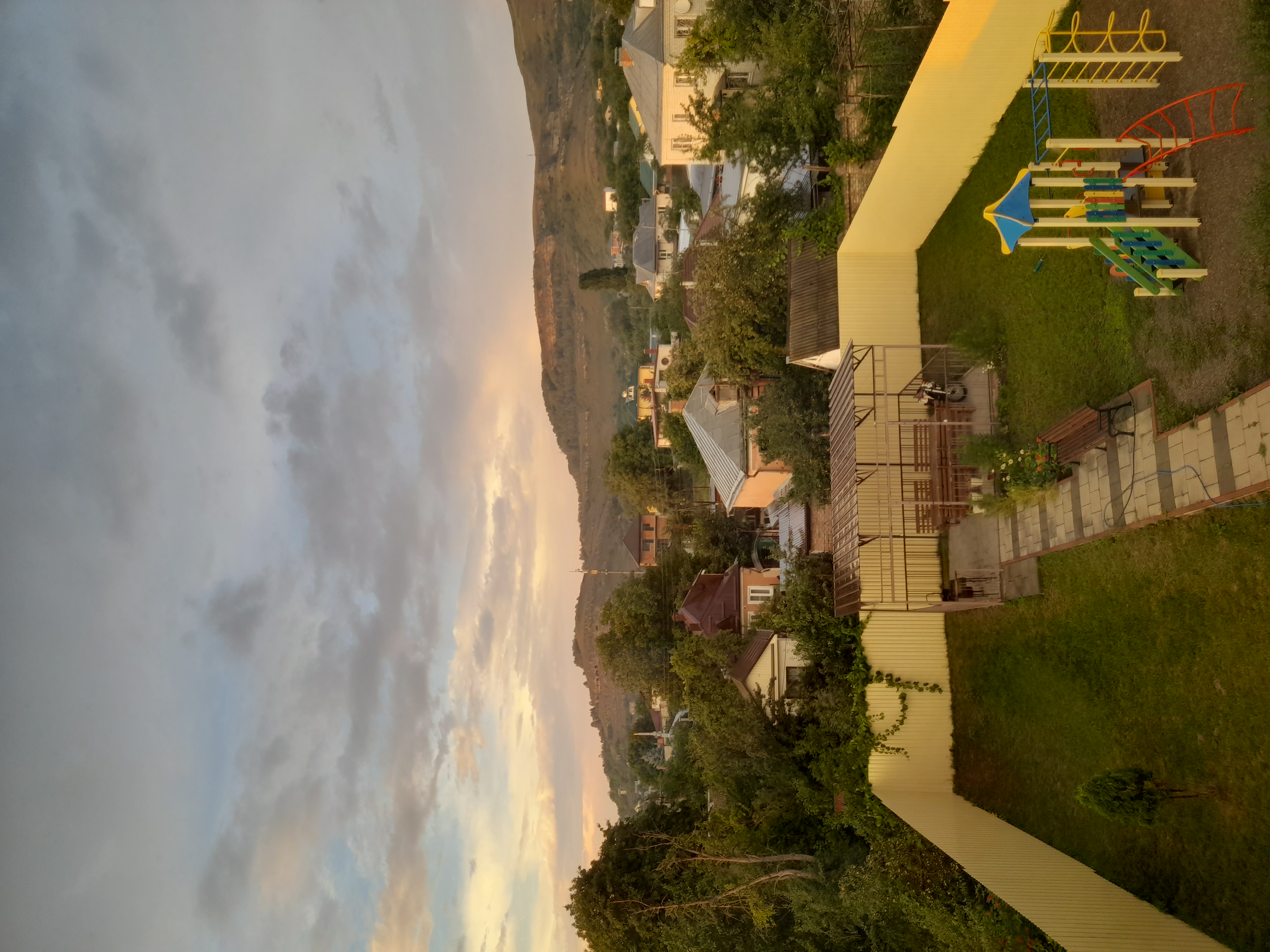 Фото Атмосфера