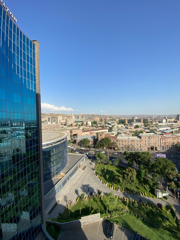 Фото DoubleTree by Hilton Hotel Yerevan City Centre