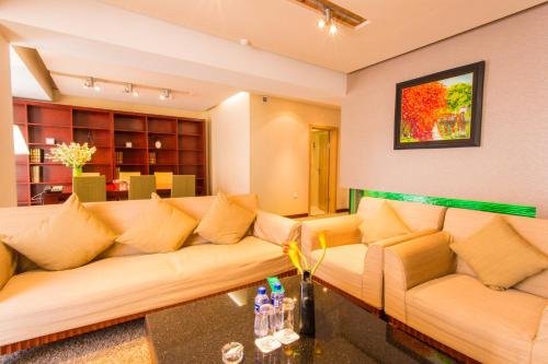 Фото The Corporate Hotel Central