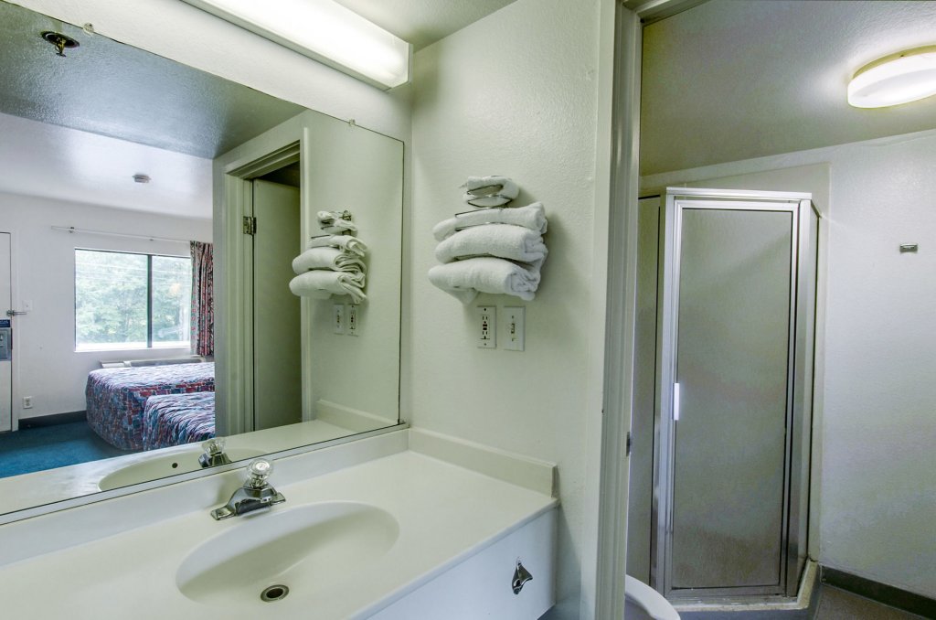 Фото Red Roof Inn Spartanburg - I-85