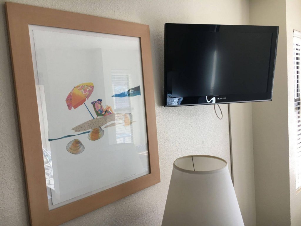 Фото Seaport Village Inn Avalon