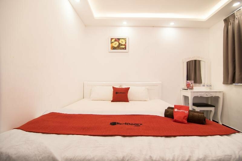 Гостиница The Phoenix 74 Hotel в Хошимине