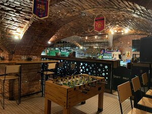 Nochnoy Koyot (ploshchad Partizan, 1), bar, pub