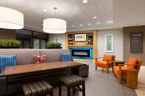 Гостиница Home2 Suites by Hilton Champaign/Urbana