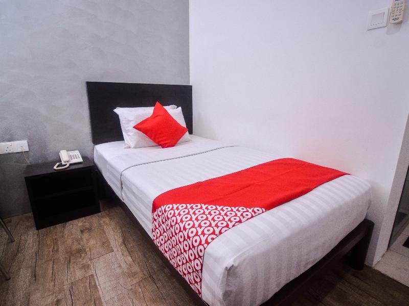 Фото Oyo 728 Tai Pan Hotel