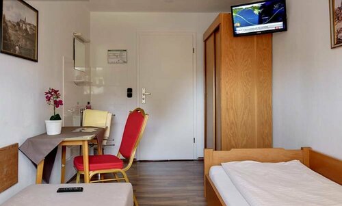 Гостиница Hotel Olympia в Мюнхене