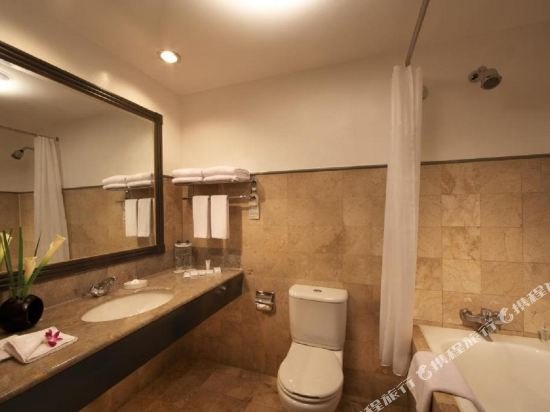 Фото Millennium Hotel Sirih Jakarta