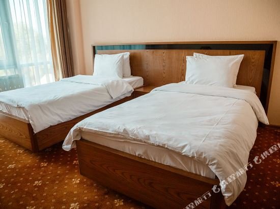 Фото Business Hotel Almaty