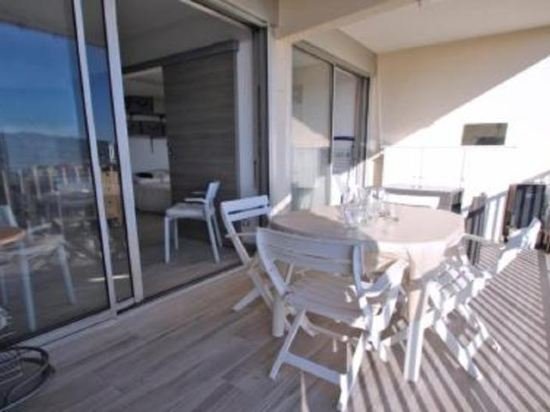 Фото Coteaux Du Preconil