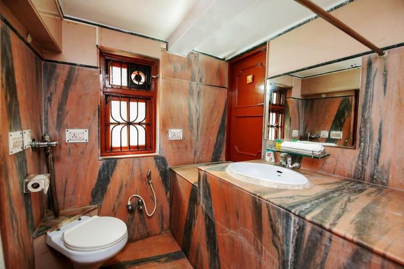 Фото FabHotel Mishra Residency Salt Lake City