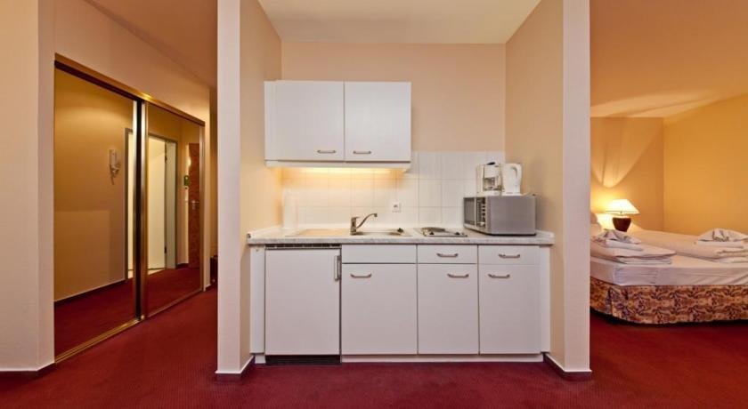 Фото Novum Hotel Hagemann Hamburg Hafen