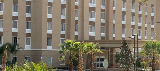 Фото Hampton Inn & Suites Deland