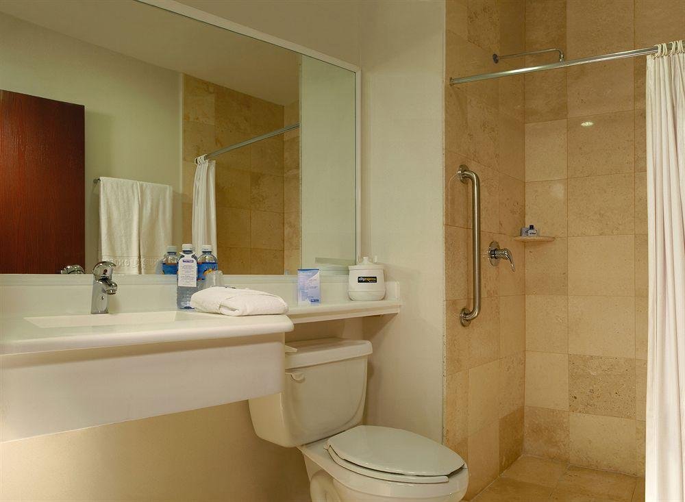 Фото City Express Tijuana Río