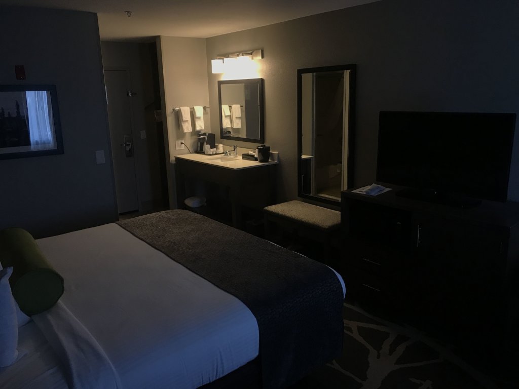 Фото Best Western McMinnville Inn