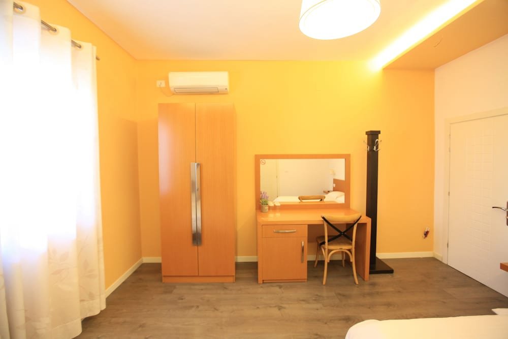 Фото Hotel Green House