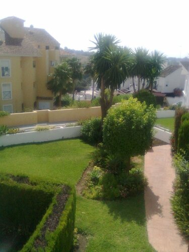 Апартаменты Apartment With 2 Bedrooms in Estepona, With Shared Pool and Furnished Balcony - 800 m From the Beach