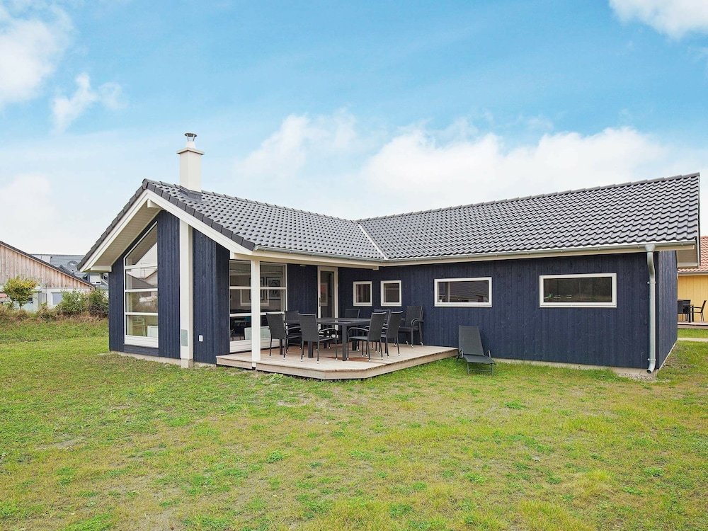 Фото 5 Star Holiday Home in Großenbrode