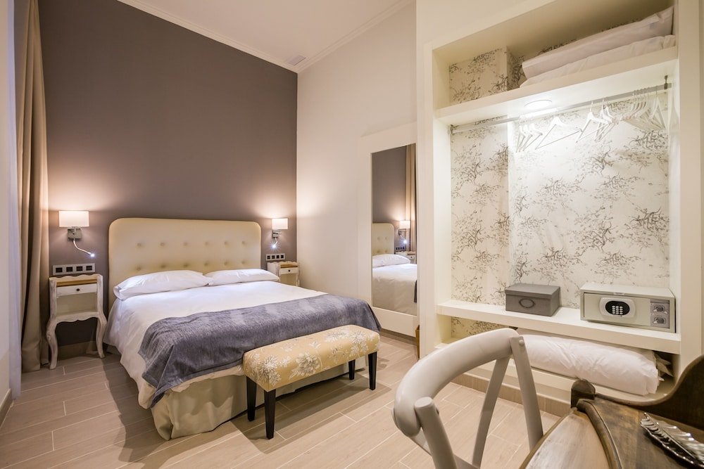 Фото Living Sevilla Apartments Catedral-Arenal