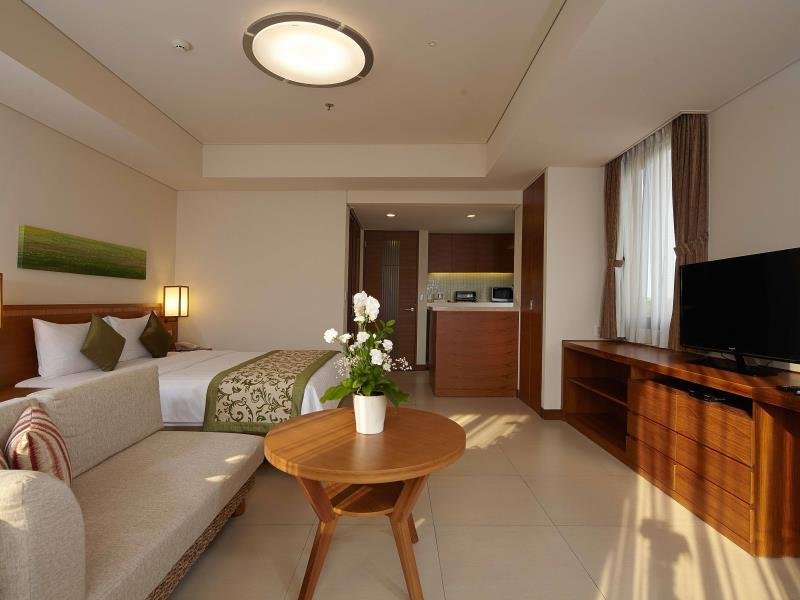 Фото Axia South Cikarang Service Apartment