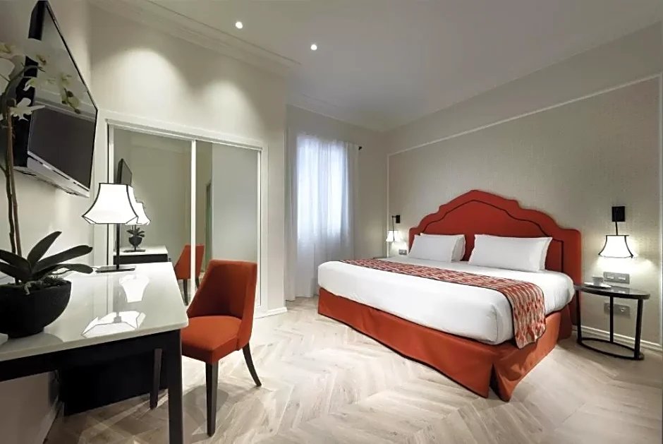 Фото Hotel Eurostars Regina