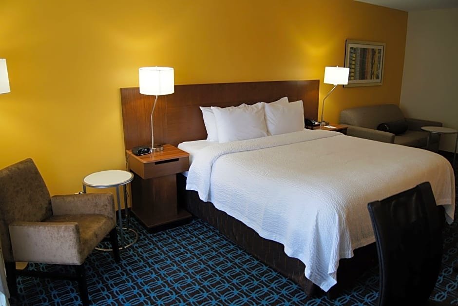 Фото Fairfield Inn by Marriott Macon West