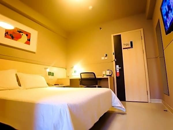 Фото Jinjiang Inn Sanya Bay Jixiang Street Seaview