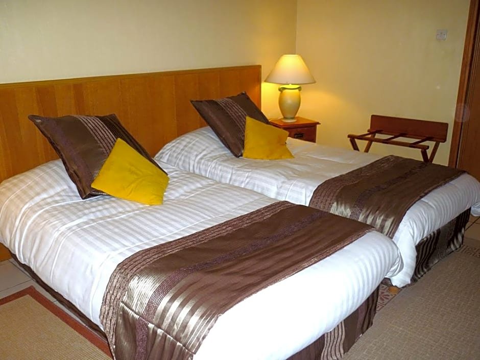 Фото The Originals Boutique, Hôtel Clos St Marie